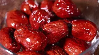 《和田枣种植基地：沙漠绿洲里的天然果园》